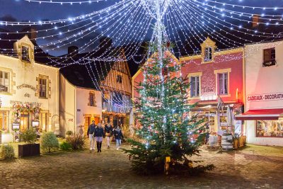 Visite guidée de La Roche-Bernard à la tombée de la nuit
