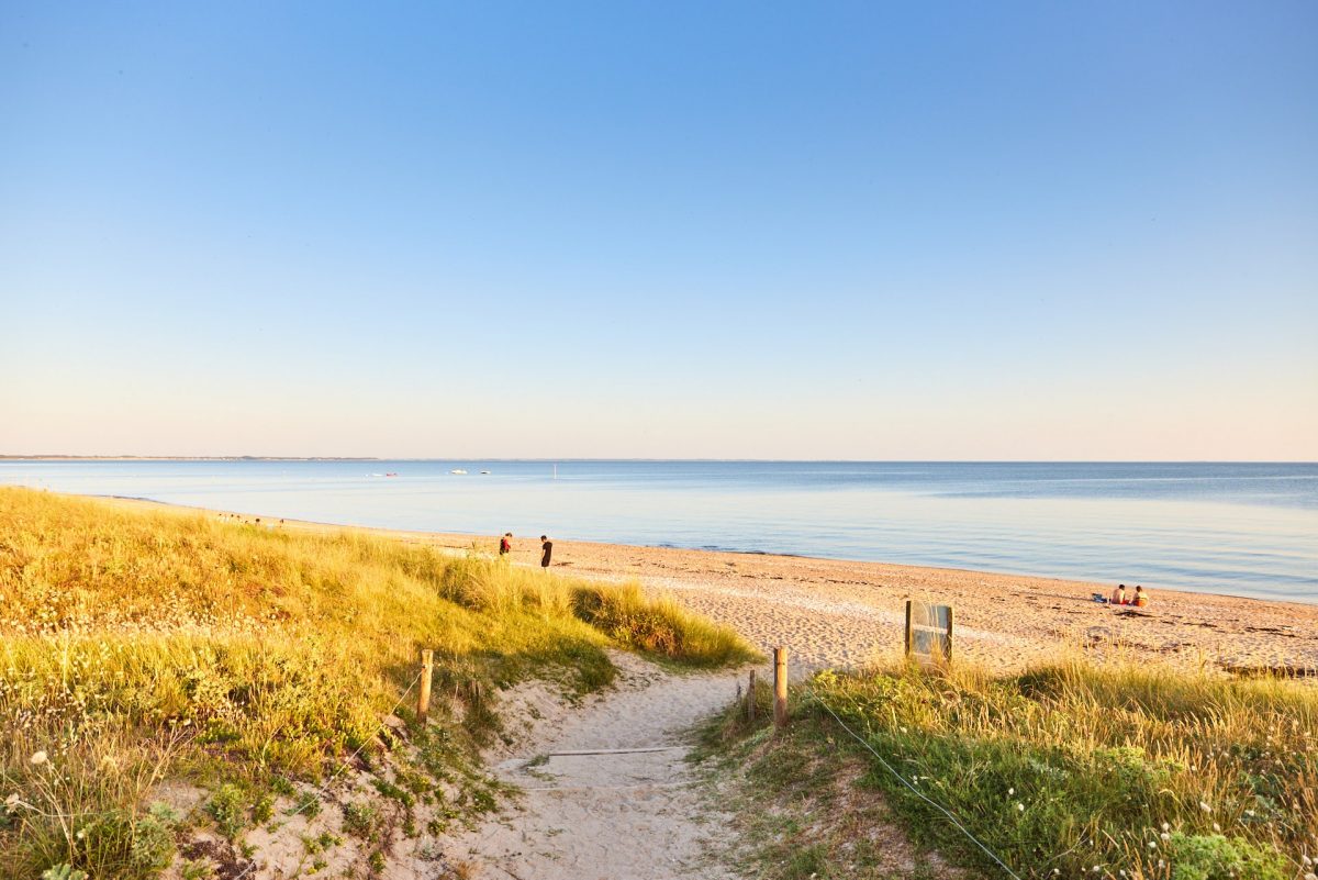 Prélassez-vous sur une plage bretonne : c'est ça les vacances !