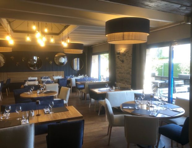Restaurant le Café Pêcheur – Damgan – salle de restaurant