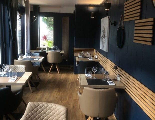 Restaurant le Café Pêcheur – Damgan – salle de restaurant près route
